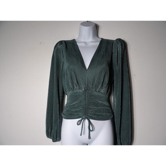 ASTR The Label Blouse XS Smocked Crop Career Accordian Pleated Green Slate V - Picture 3 of 11
